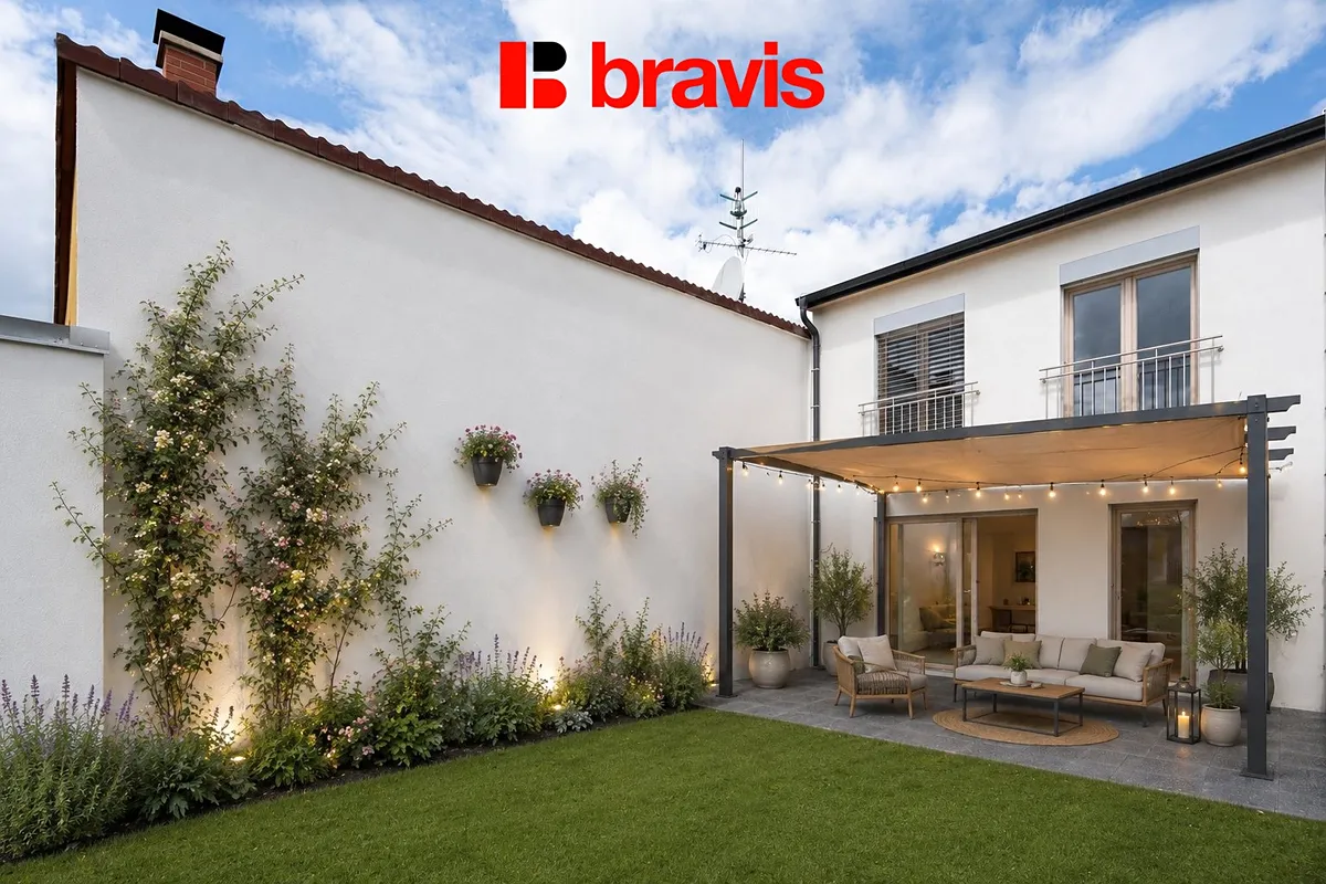 Prodej rodinného domu 231 m², pozemek 240 m²